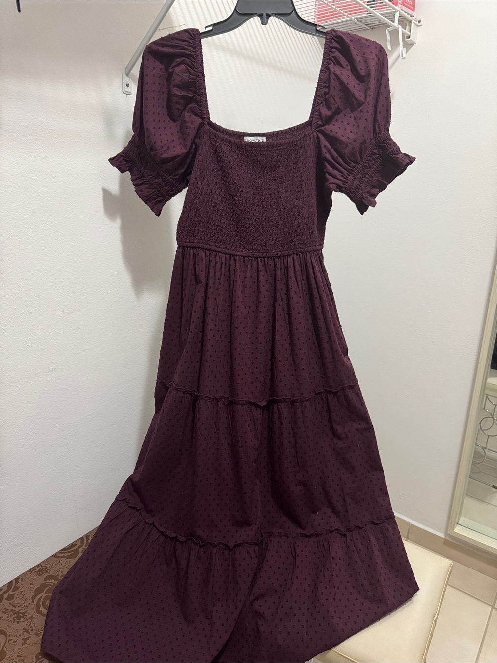 Women's Square Neck Puff Sleeve Maxi Dress in Burgundy